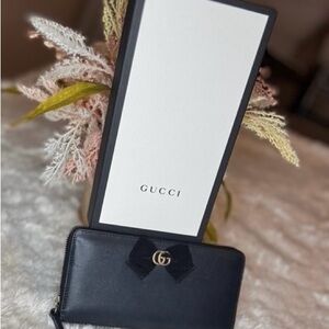 Gucci Black Women's Wallet